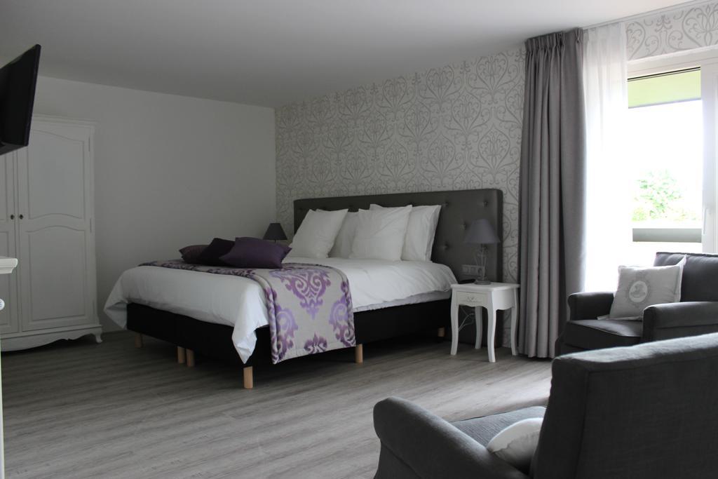 Den Bongaerd B&B And Wellness Tongeren Rum bild